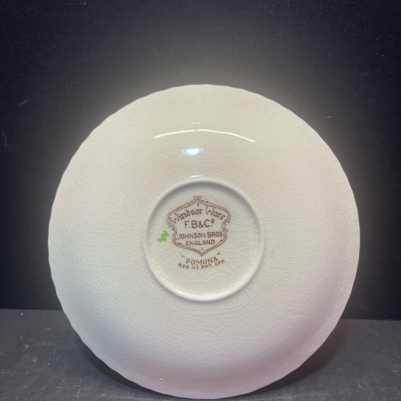 Vintage 1940's Johnson Brothers Windsor Ware Ponoma Saucer - Picture 2 of 6